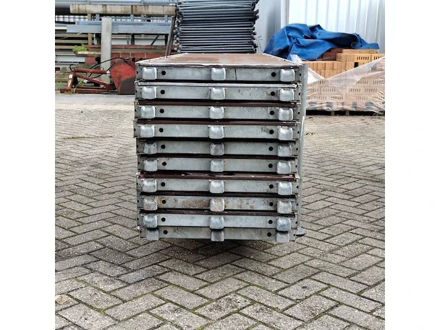 Ca. 100m2 renovatiesteiger, layher, blitz - afbeelding 18 van  54