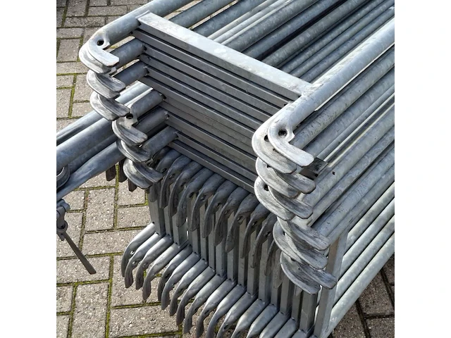 Ca. 100m2 renovatiesteiger, layher, blitz - afbeelding 33 van  54