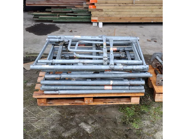 Ca. 100m2 renovatiesteiger, layher, blitz - afbeelding 40 van  54