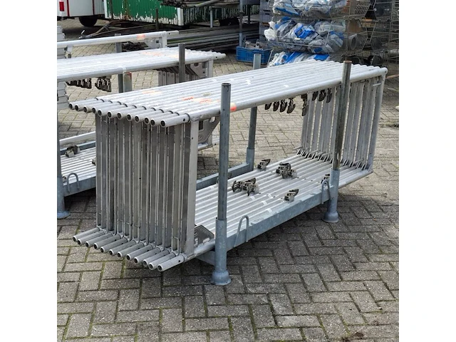 Ca. 100m2 renovatiesteiger, layher, blitz - afbeelding 45 van  54