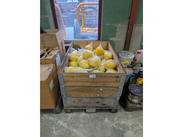 Ca 100x afsluiter geel - afbeelding 1 van  5