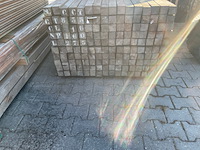 Ca. 100x azobe palen fijnbezaagd gepunt, 60x60mm, lengte 275cm - afbeelding 3 van  3