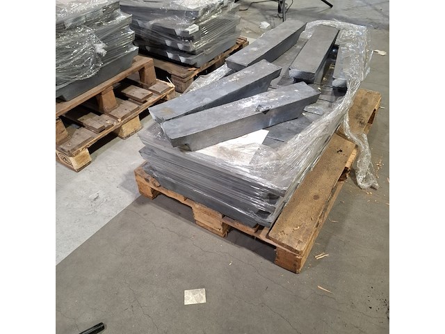 Ca. 100x blok zink - afbeelding 7 van  10