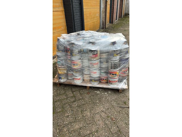 Ca. 100x diverse merken aflakken , sigma, wijzonol, trimetal, flexa, verschillende kleuren - afbeelding 1 van  2