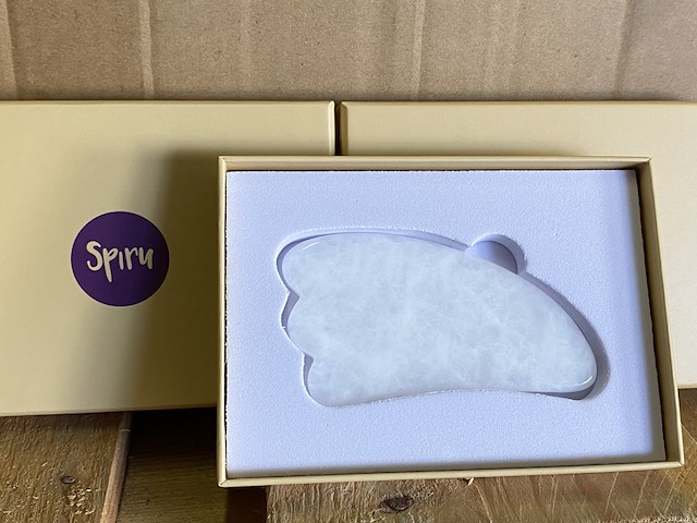 Ca. 100x guasha schraper witte jade wolk - afbeelding 2 van  3