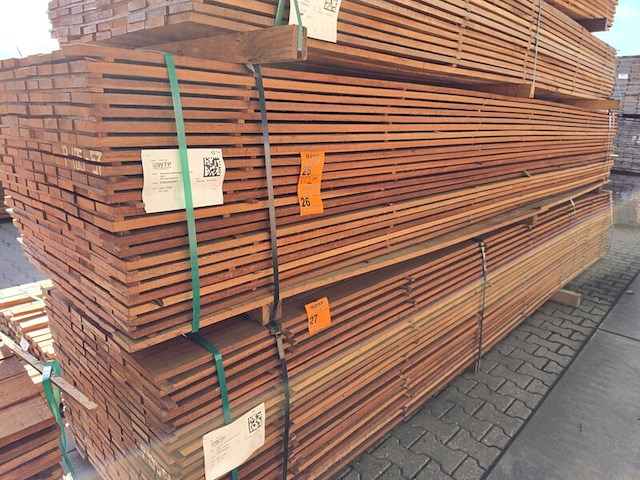 Ca. 100x guyana teak beschoeiingsplanken, 20x100mm, lengte 500cm - afbeelding 4 van  4