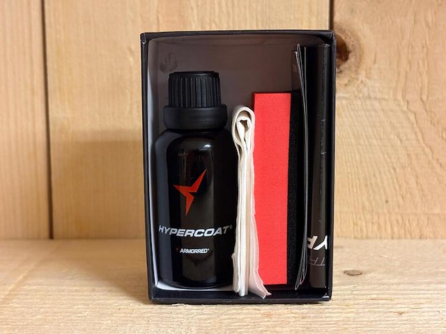 Ca. 100x hypercoat - keramische coating armorred - afbeelding 1 van  3