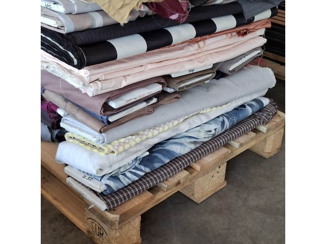 Ca. 100x pak diverse zomerstoffen | assorti - afbeelding 6 van  11