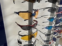 Ca. 100x partij sport-/racefietsbrillen incl. display - afbeelding 6 van  20