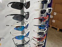 Ca. 100x partij sport-/racefietsbrillen incl. display - afbeelding 7 van  20