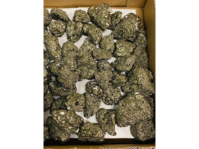 Ca. 100x pyriet clusters - afbeelding 6 van  7