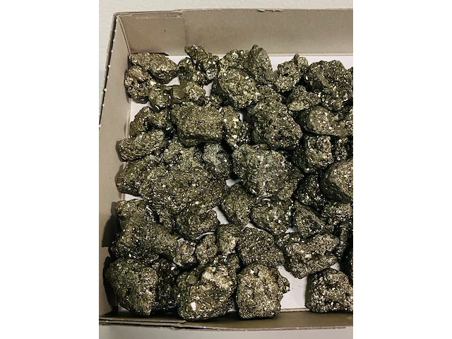 Ca. 100x pyriet clusters - afbeelding 6 van  8