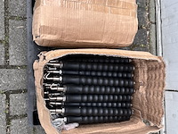 Ca. 100x snelstropper t.b.v. vloerverwarming / zak stroppers, zwart - afbeelding 2 van  3