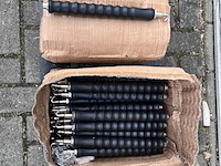 Ca. 100x snelstropper t.b.v. vloerverwarming / zak stroppers, zwart - afbeelding 3 van  3