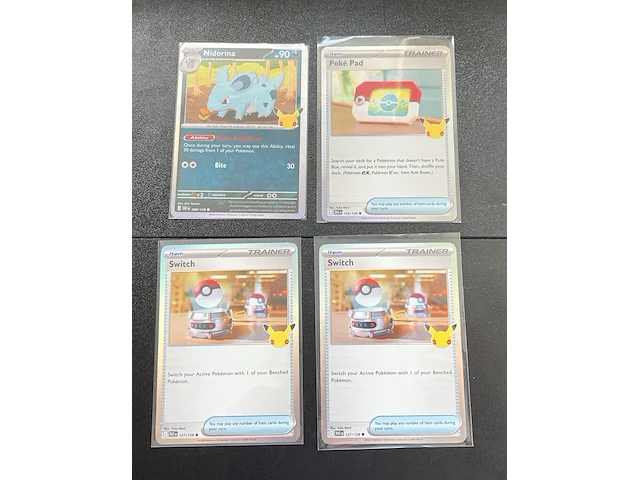 Ca. 100x speciale pokémon holo 30th celebration kaarten - afbeelding 2 van  11