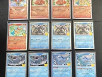 Ca. 100x speciale pokémon holo 30th celebration kaarten
