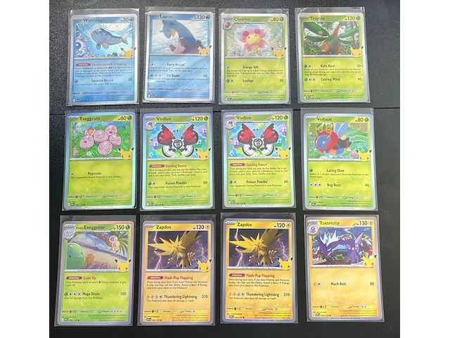 Ca. 100x speciale pokémon holo 30th celebration kaarten - afbeelding 5 van  11