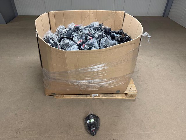 Ca. 100x volgelaatsmasker, dräger, oa type fps 7000 - afbeelding 1 van  14