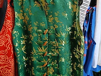 Ca. 101x chinees oosterse outfits - afbeelding 6 van  12