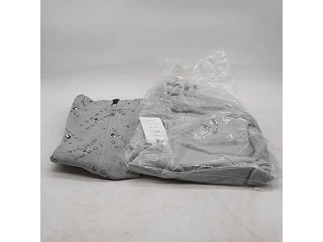 Ca. 101x diverse truien, tommy hilfiger - afbeelding 10 van  31