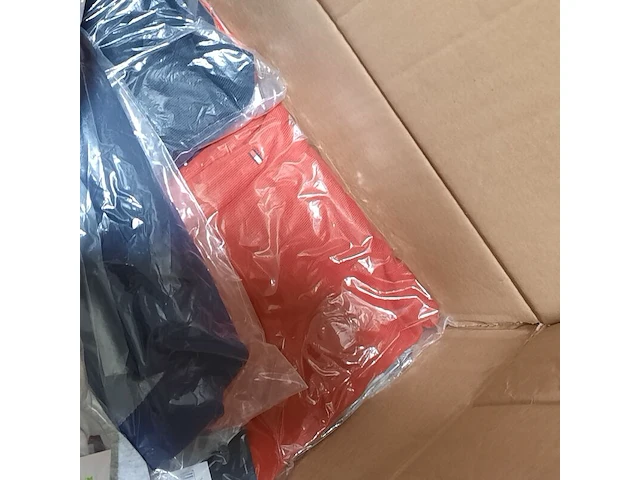 Ca. 101x diverse truien, tommy hilfiger - afbeelding 14 van  31