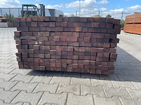Ca. 102x hardhouten regels geschaafd, 42x57mm, lengte 395cm - afbeelding 3 van  3