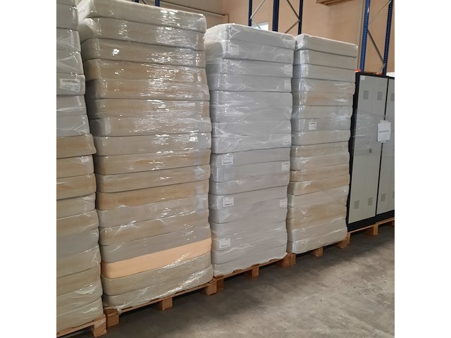 Ca. 102x matras (zonder hoes), deltex - afbeelding 9 van  9