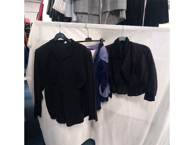 Ca. 104x grootmoeders tijd kleding - afbeelding 4 van  4