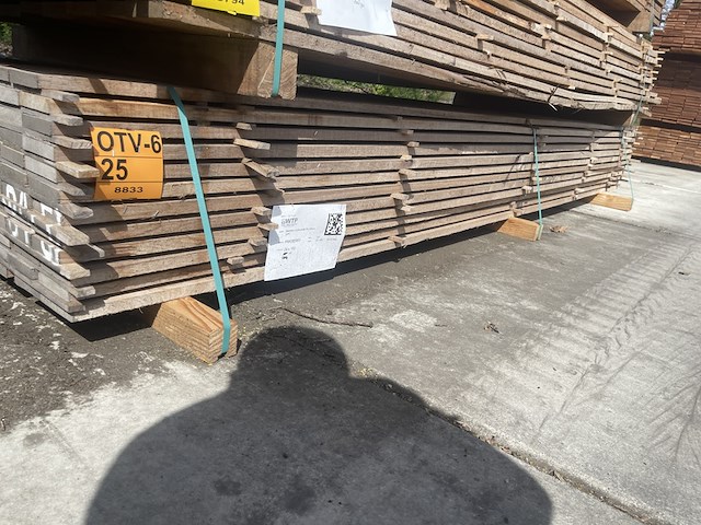 Ca. 104x guyana teak beschoeiingsplanken , 20x100mm, lengte 300cm - afbeelding 4 van  4