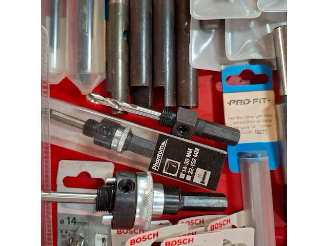 Ca. 105x diverse boren met ca. 15x adapter o.a. bahco, bosch - afbeelding 2 van  12