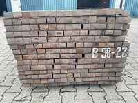 Ca. 105x massaranduba onderligger fijnbezaagd, 40x60mm, lengte 200cm - afbeelding 3 van  4