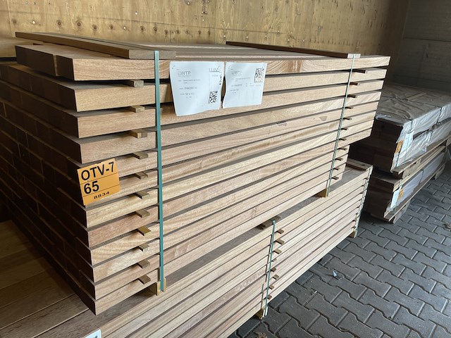 Ca. 107x angelim pedra balken geschaafd, 50x100mm, lengte 31/160cm, 76/190cm - afbeelding 2 van  3
