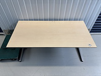 Ca. 107x bureau, ahrend, lichte houtkleur