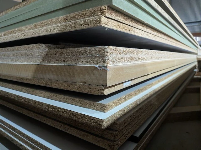 Ca. 107x houten plaatmateriaal - afbeelding 35 van  41