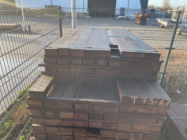 Ca. 108x angelim pedra balken fijnbezaagd, 55x105mm, lengte 31/160cm, 76/190cm - afbeelding 1 van  3