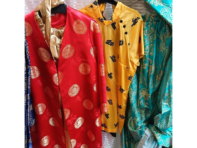 Ca. 108x aziatische thema outfits - afbeelding 3 van  11