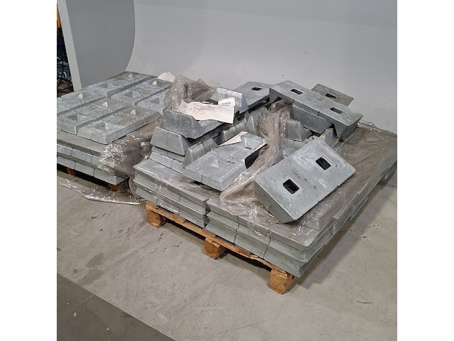 Ca. 108x blok zink - afbeelding 4 van  7