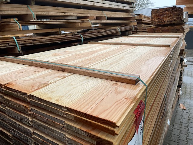 Ca. 108x douglas veer en groef, 18x185mm, lengte 400cm - afbeelding 1 van  3