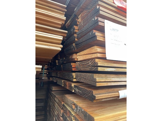 Ca. 108x douglas zweeds rabat, 26x190mm, lengte 300cm - afbeelding 3 van  3