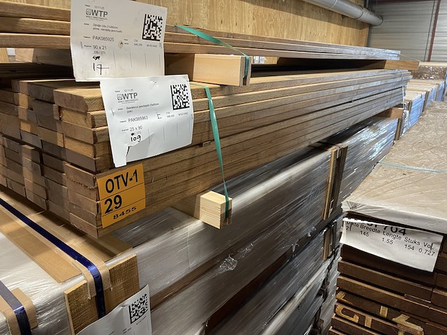 Ca. 109x guyana teak planken geschaafd, 25x90mm, lengte 275cm - afbeelding 4 van  4