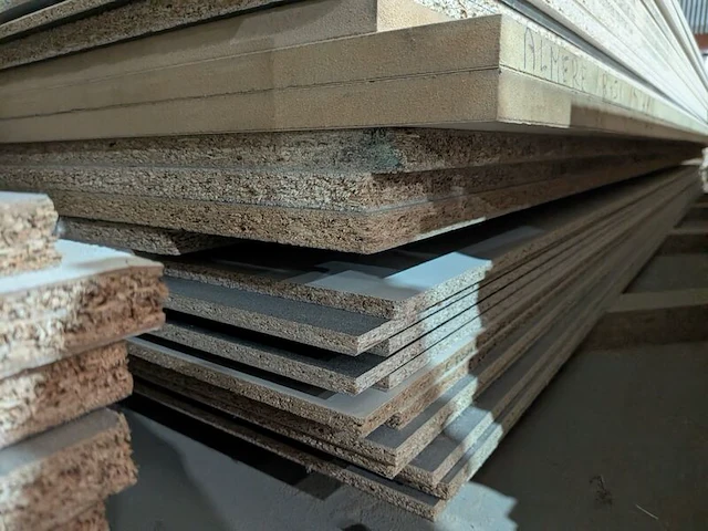 Ca. 109x houten plaatmateriaal - afbeelding 30 van  36