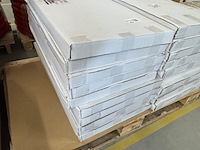 Ca. 10x badkamerradiator, drl products, lisa, ral 9016 - afbeelding 4 van  4