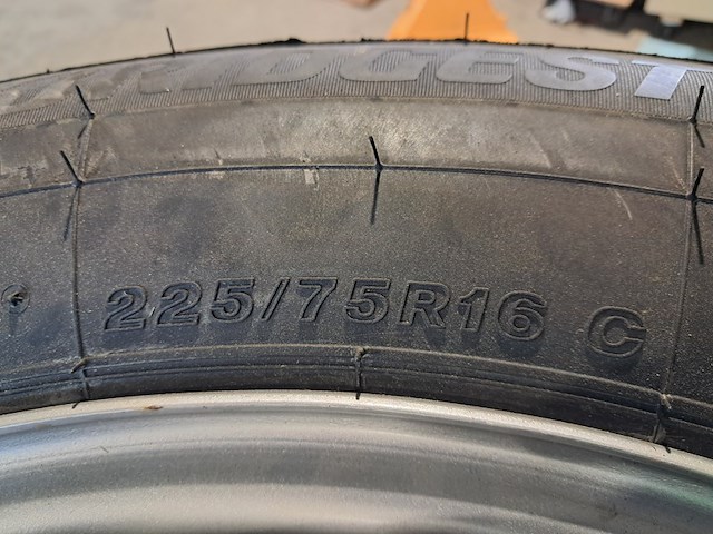 C.a. 10x banden, bridgestone - afbeelding 6 van  8