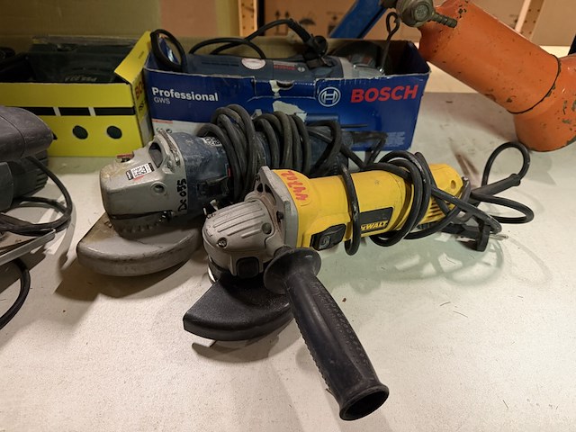 Ca. 10x divers bouwgereedschap w.o. bosch, metabo, black+decker, einhell - afbeelding 8 van  12