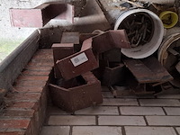 Ca. 10x diverse gevelklemmen - afbeelding 4 van  4