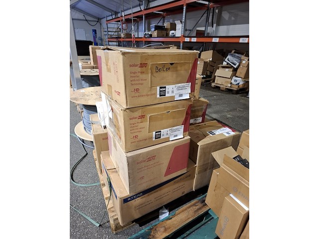 Ca. 10x diverse omvormers o.a. solar edge, sofar solar, diverse modellen - afbeelding 4 van  11