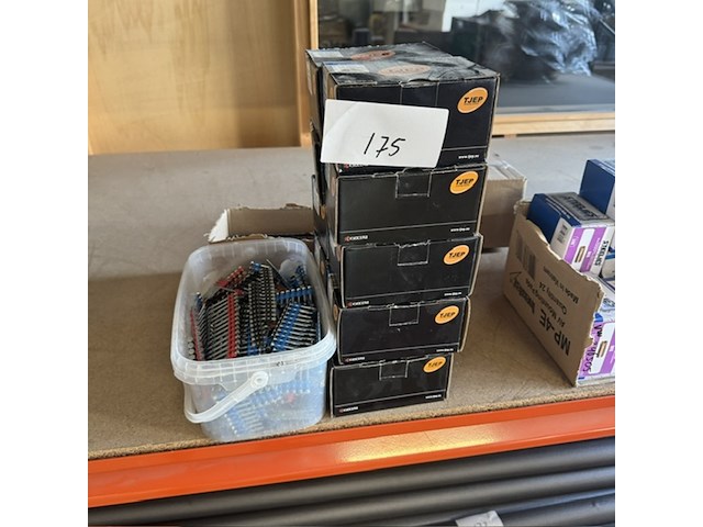 Ca. 10x doos spijkers en 6x fuel cell, tjep, cpx 25/35 - afbeelding 2 van  5