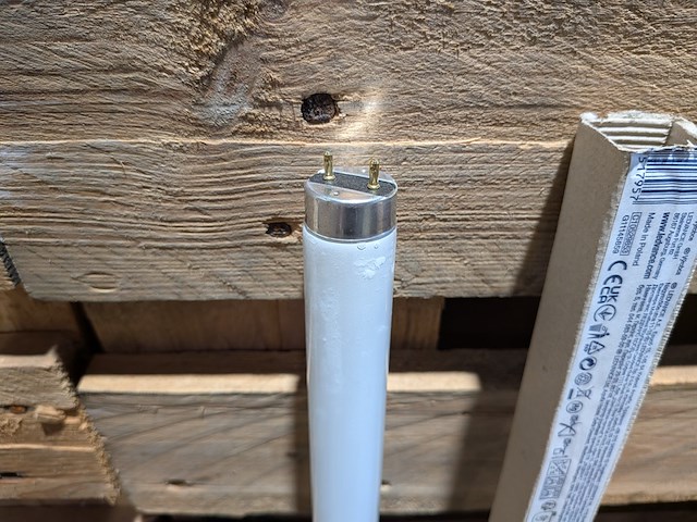 Ca. 10x doos tl-buizen, osram, t8 lumilux 58w, (ca. 25 stuks per doos) - afbeelding 3 van  7