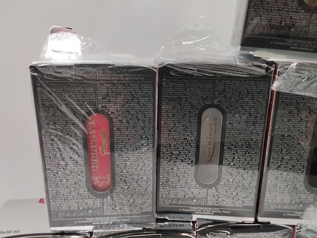 Ca. 10x doosjes met parfum testers - afbeelding 5 van  7