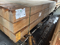Ca. 10x douglas balken fijnbezaagd, 200x200mm, lengte 400cm - afbeelding 4 van  4